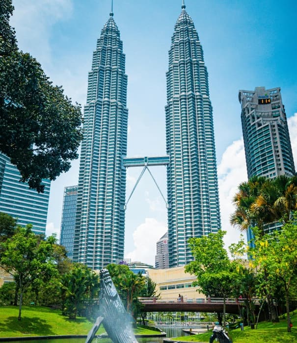 Petronas Twin Towers & KLCC Park Panorama