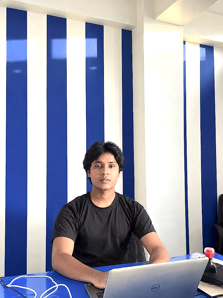 Mr. Johnson Yadav - Sales Officer at Skywalks Holidays